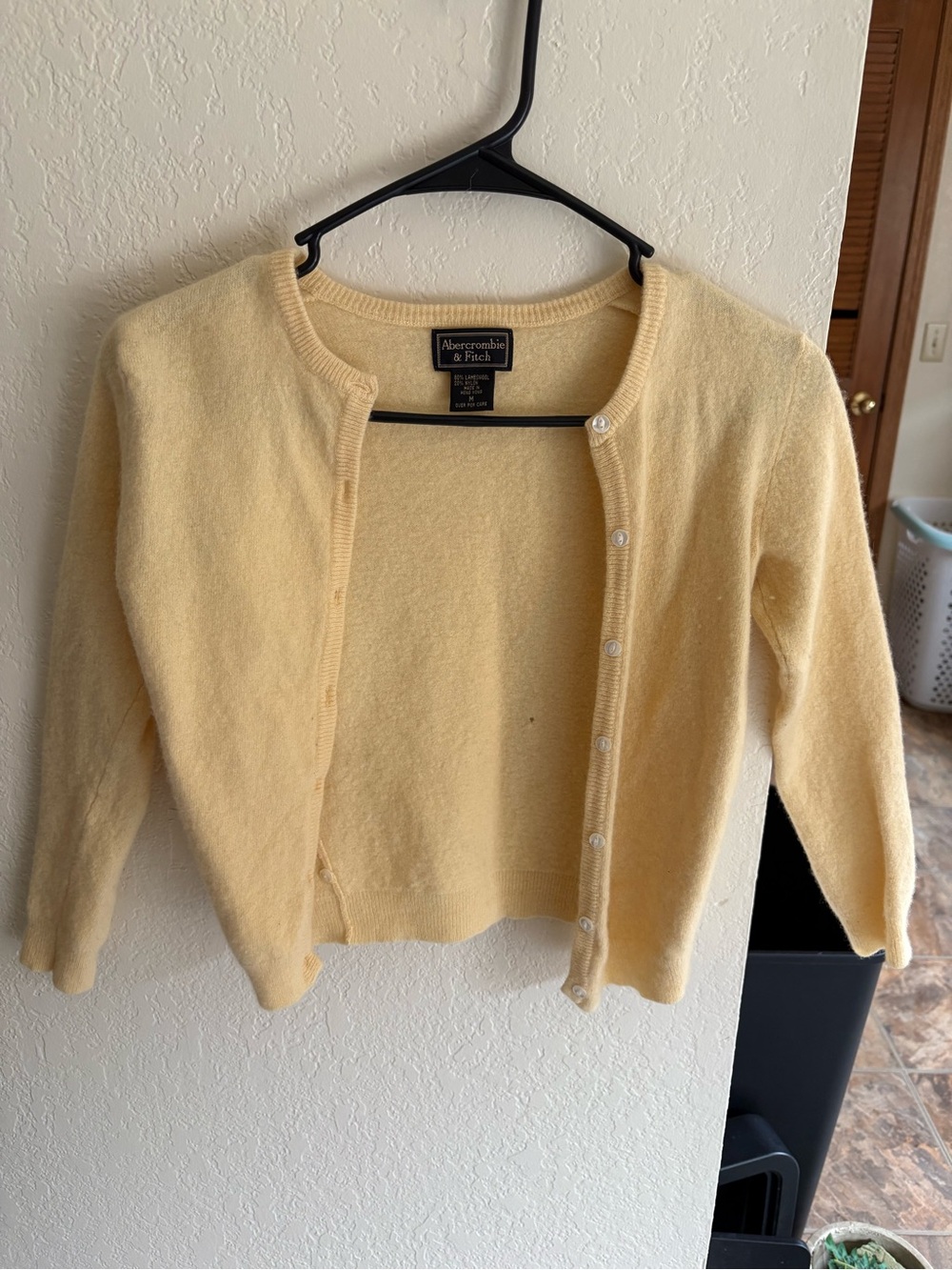 Abercrombie & Fitch Soft Pale Yellow Button-Front Cardigan